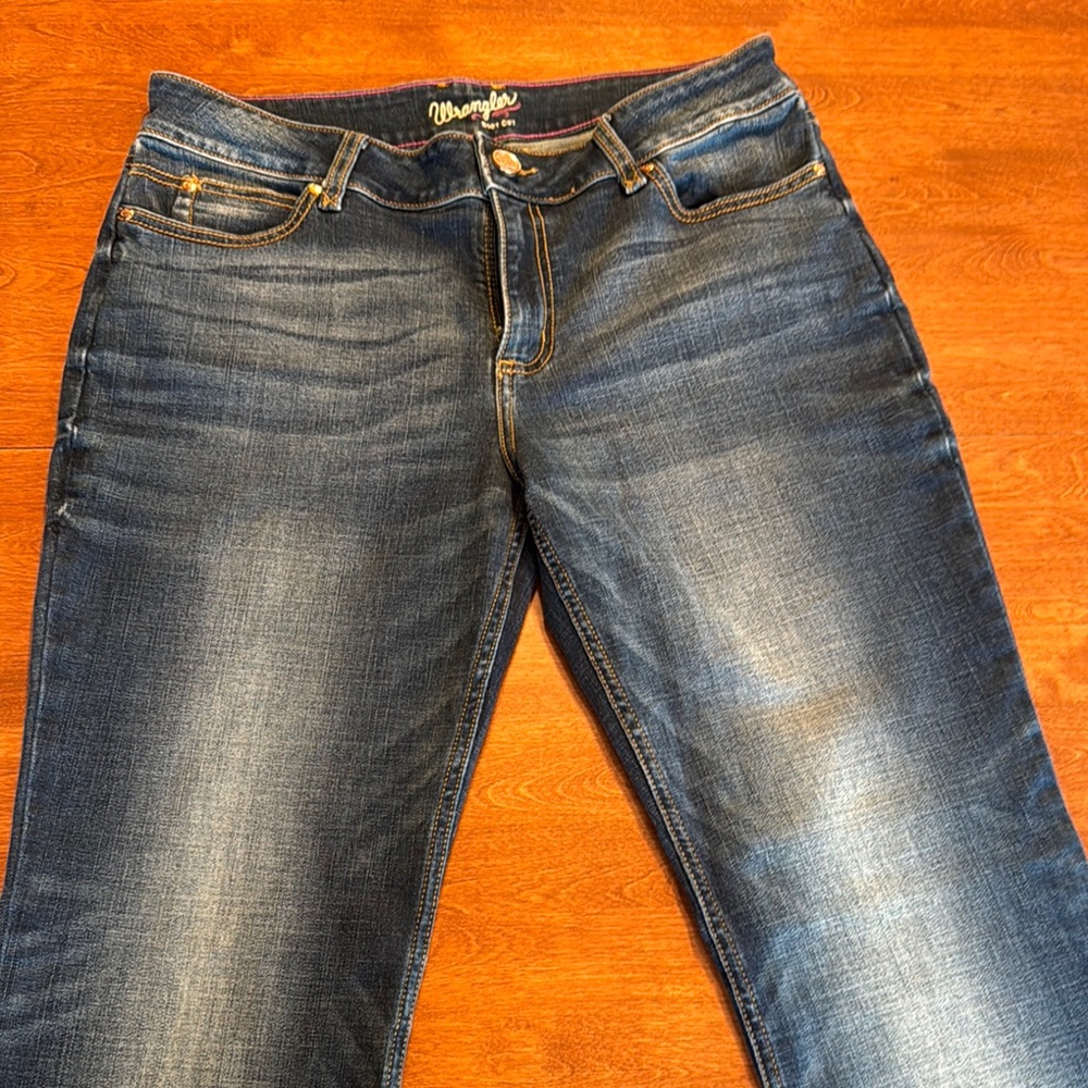 Wrangler Women's Blue Jeans sz 13x34